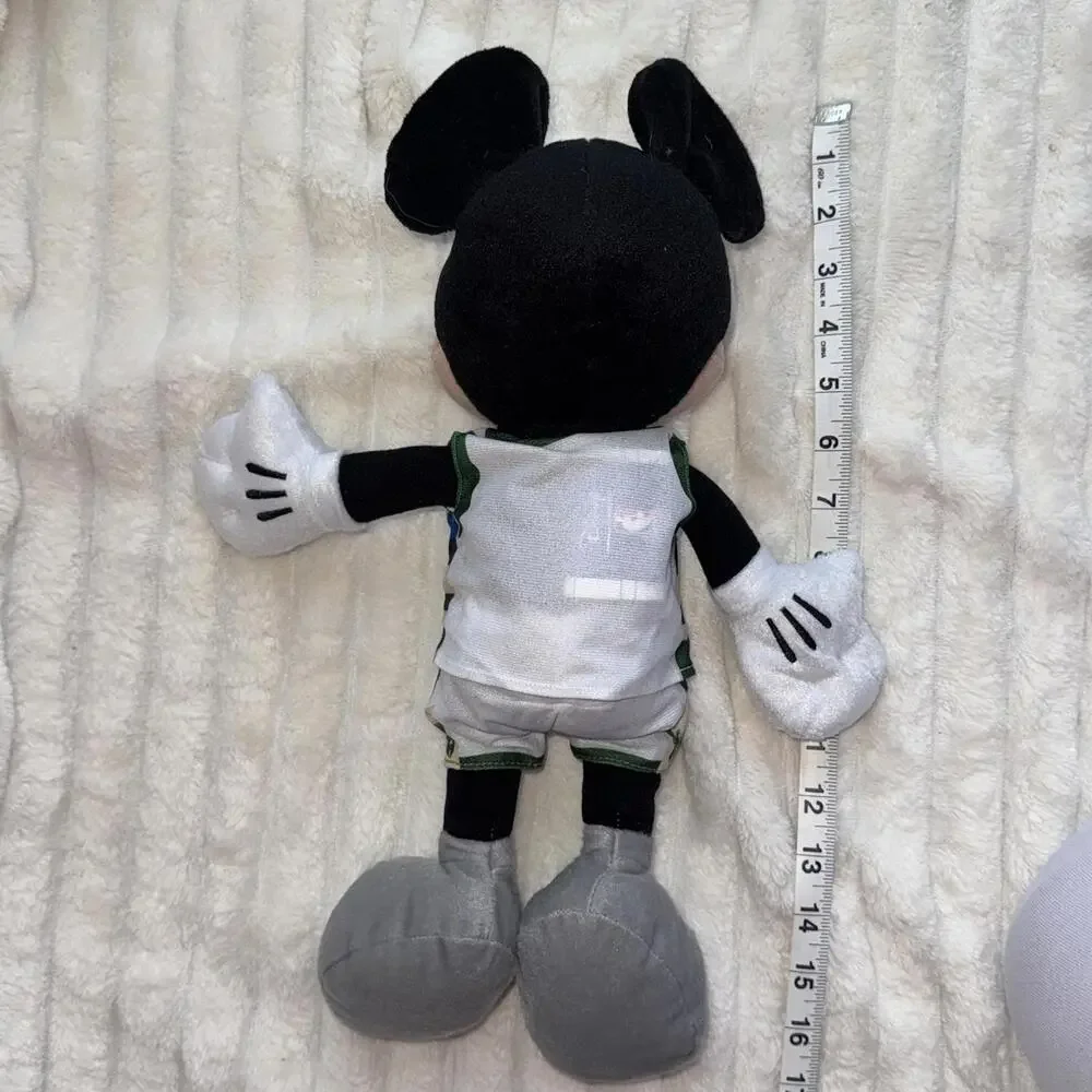 Mickey Mouse Plush NBA‎ Milwaukee Bucks Disney Stuffed Animal 2021 Basketball